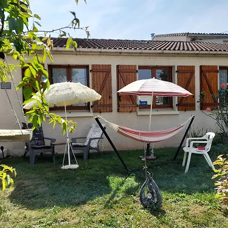 D'hote La Varenne 3*