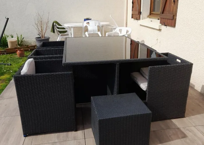 D'hote La Varenne 3*